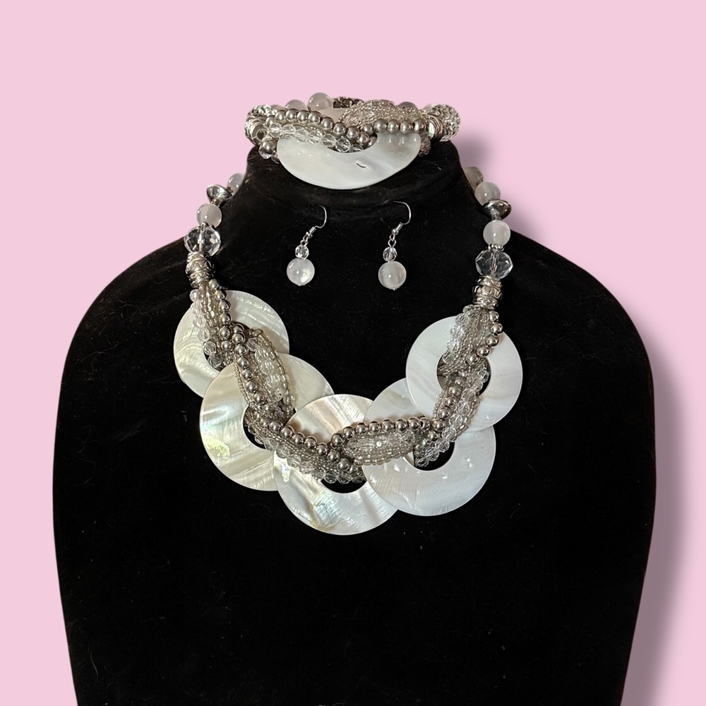 Bella Del Mar large chunky mother of pearl statement jewelry set